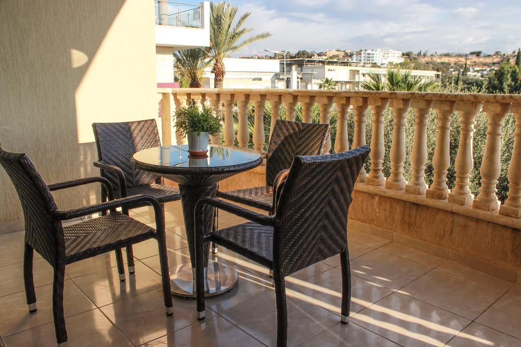 King'S Gardens Apartment Paphos Exterior foto