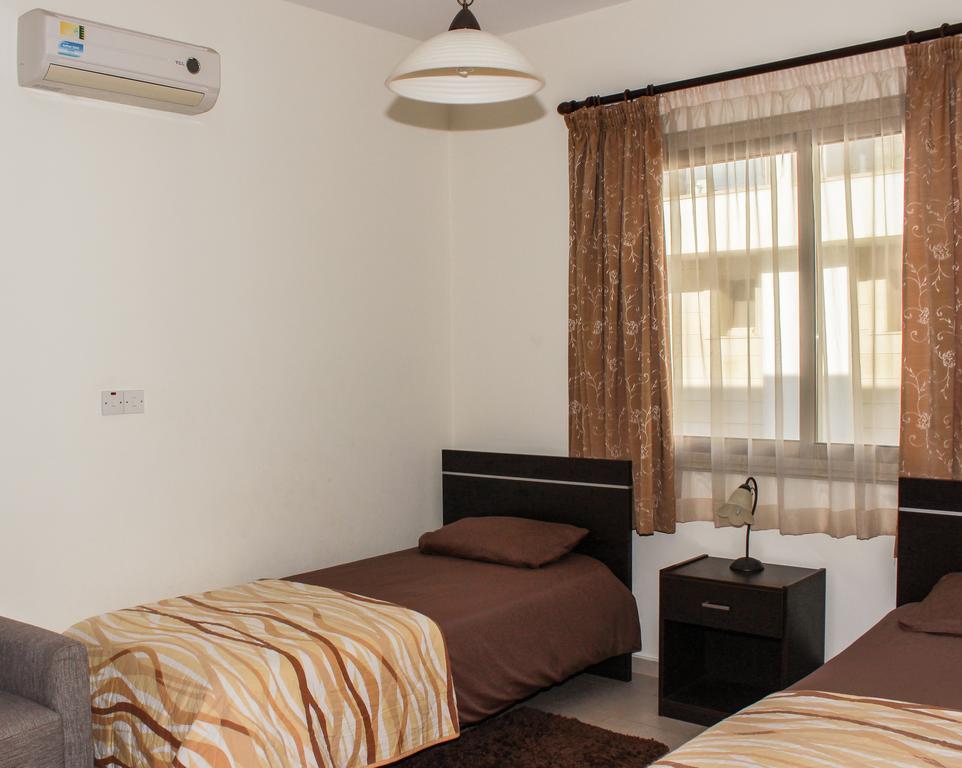 King'S Gardens Apartment Paphos Exterior foto
